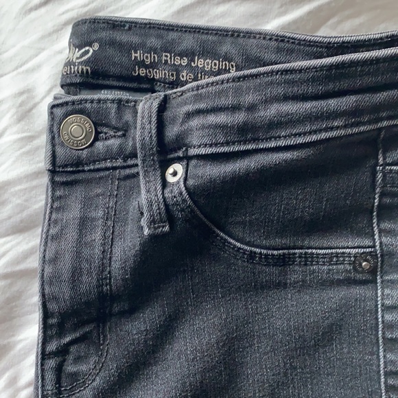 Black Skinny Jeans - Picture 2 of 4